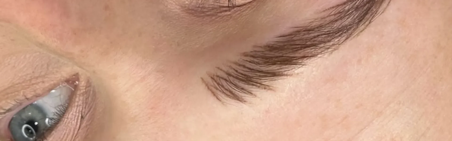 Eyebrow Tattooing